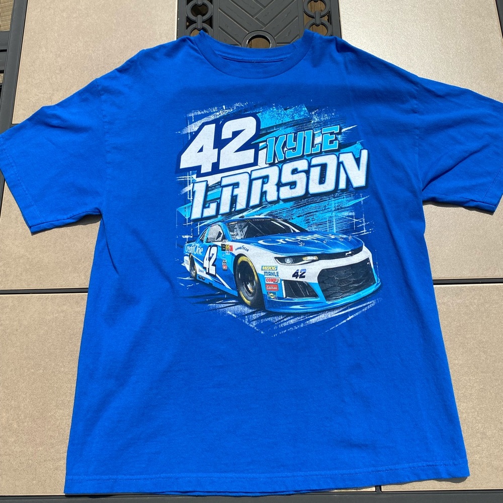Kyle Larson Shirt #42 - Nascar Brand Size XL